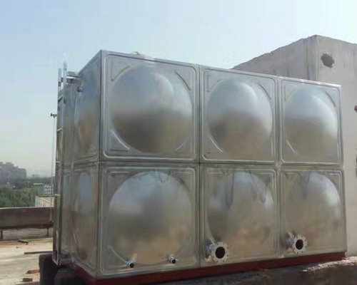 不銹鋼水箱與塑料水箱相比優缺點