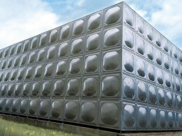 如何監測和控制焦作不銹鋼消防水箱的耗電量？