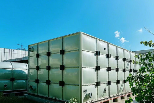 焦作玻璃鋼生活水箱的使用壽命一般是多久這里說說